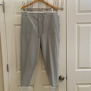 Barefoot Dreams Women's Malibu Luxe Lounge Button Joggers - Ocean color size XL